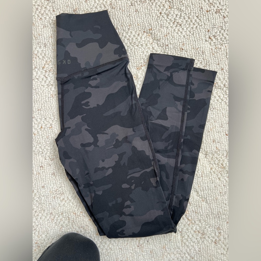 LSKD Camo XS leggings